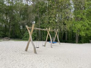 Parc-Malou-Outdoor-Playground-10.jpeg